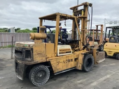 KOMATSU FORKLIFT