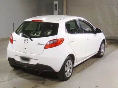 Mazda DEMIO