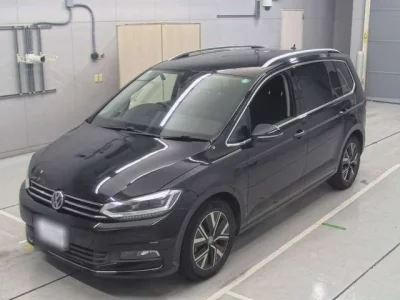 Volkswagen GOLF TOURAN