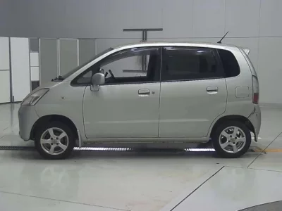Suzuki MRWAGON
