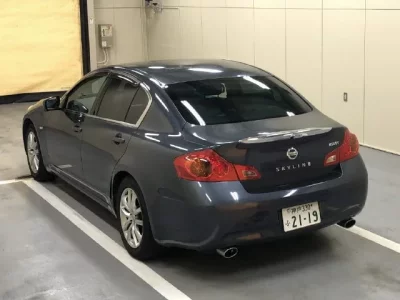 Nissan SKYLINE