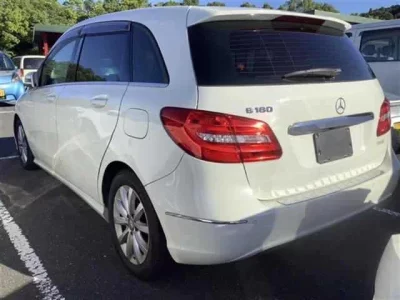 Mercedes-Benz B CLASS