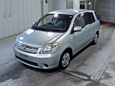 Toyota RAUM