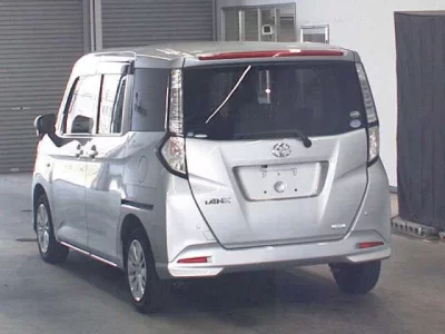 Toyota TANK