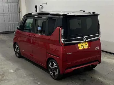 Nissan ROOX
