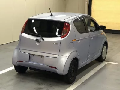 Subaru R2