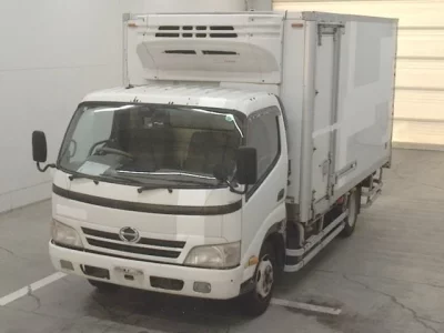 Hino DUTRO