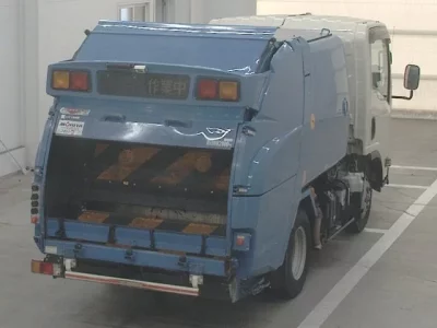 Isuzu ELF