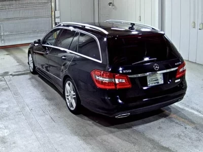 Mercedes-Benz E CLASS WAGON