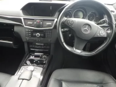 Mercedes-Benz E CLASS WAGON