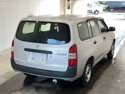 Toyota SUCCEED
