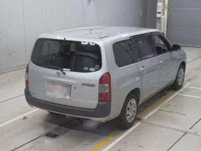Toyota SUCCEED