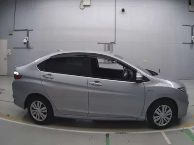 Honda GRACE