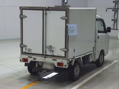 Nissan CLIPPER TRUCK