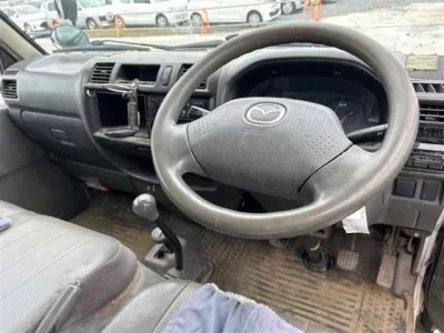 Mazda BONGO VAN