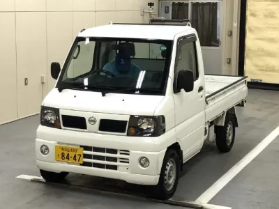 Nissan CLIPPER TRUCK