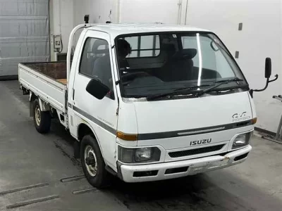 Isuzu TRUCK