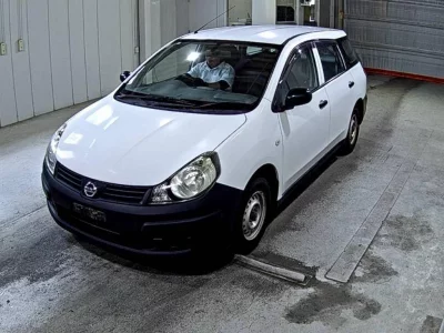 Nissan AD