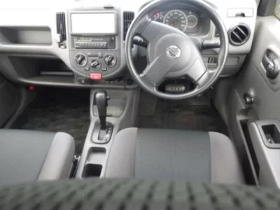 Nissan AD