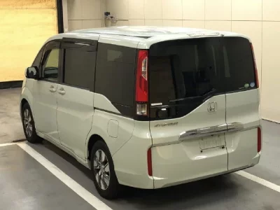 Honda STEP WAGON