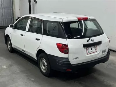 Nissan AD