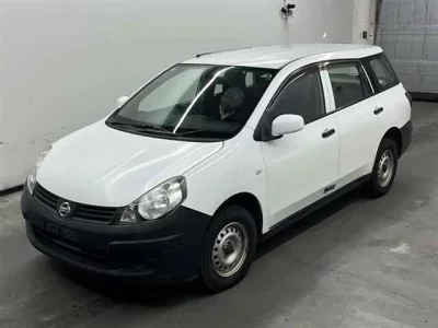 Nissan AD
