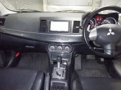 Mitsubishi GALANT FORTIS
