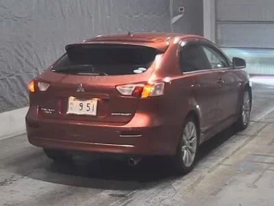 Mitsubishi GALANT FORTIS