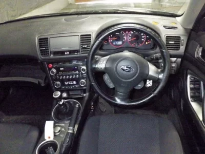 Subaru LEGACY B4