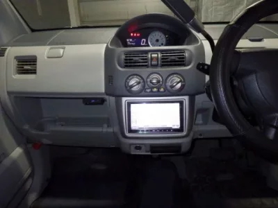Mitsubishi EK ACTIVE