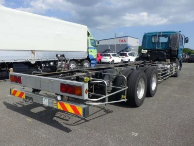 Isuzu GIGA