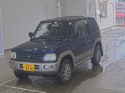 Mitsubishi PAJERO MINI