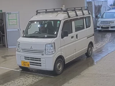 Mitsubishi MINICAB VAN