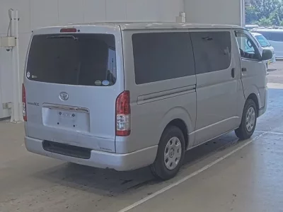Toyota REGIUS ACE VAN