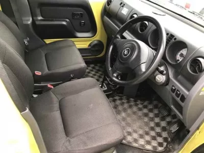 Daihatsu NAKED