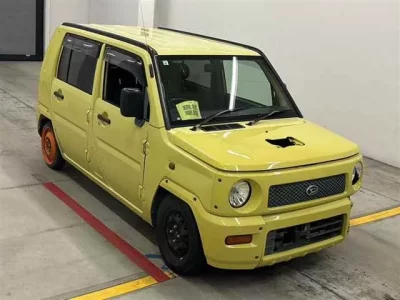 Daihatsu NAKED
