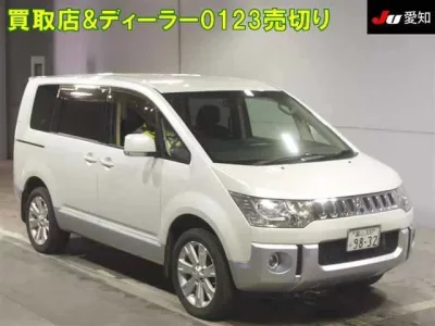 Mitsubishi DELICA D5