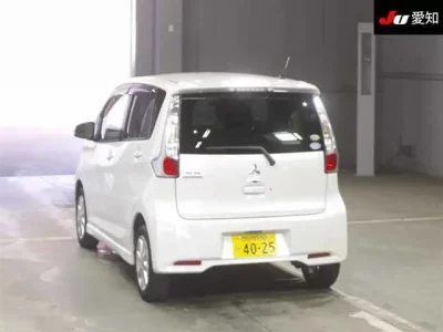 Mitsubishi EK CUSTOM