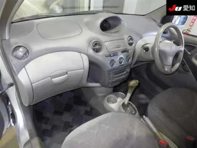 Toyota PLATZ
