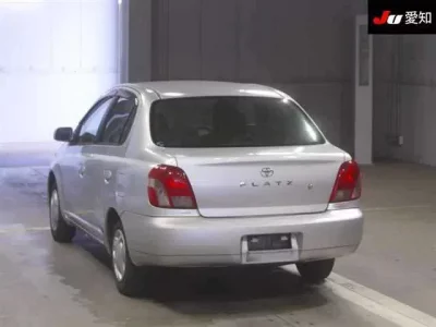 Toyota PLATZ