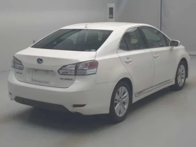 Lexus HS