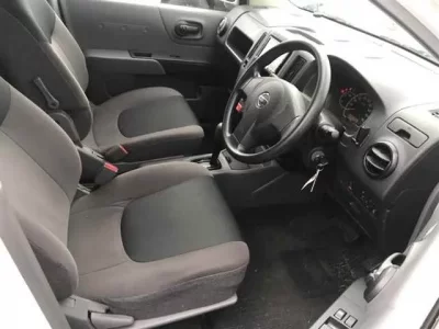 Nissan AD