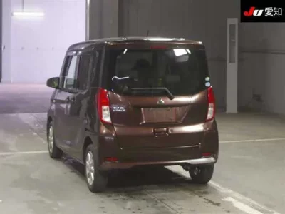 Mitsubishi EK SPACE