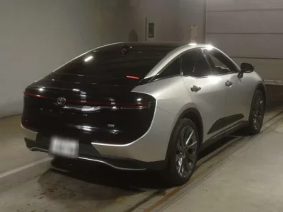 Toyota CROWN CROSSOVER
