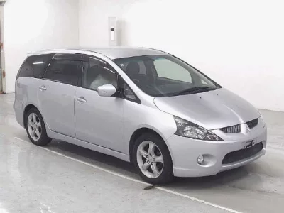 Mitsubishi GRANDIS