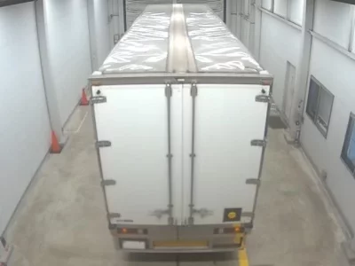 Isuzu TRUCK