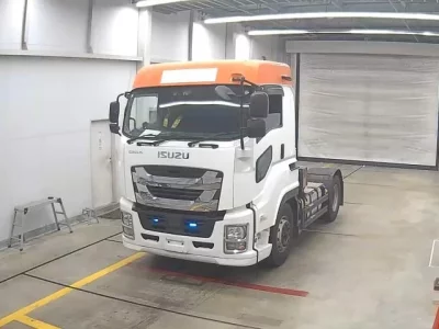 Isuzu TRUCK