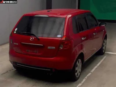 Mazda VERISA