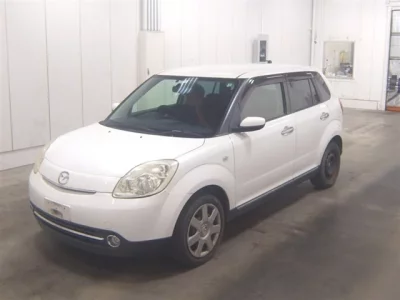 Mazda VERISA
