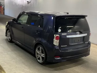 Toyota COROLLA RUMION